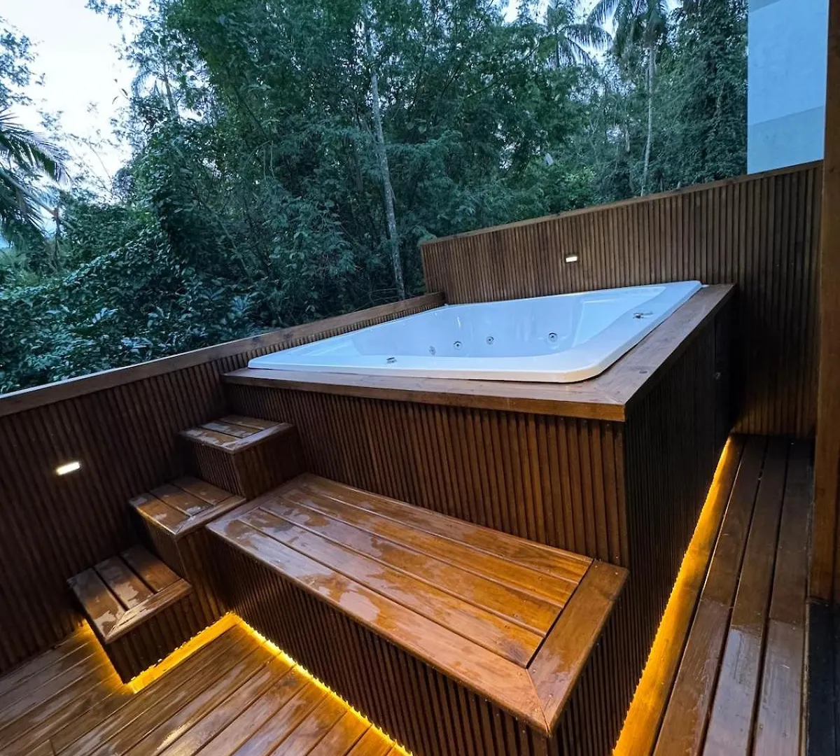 Monkey House Vila Florianópolis 0*,